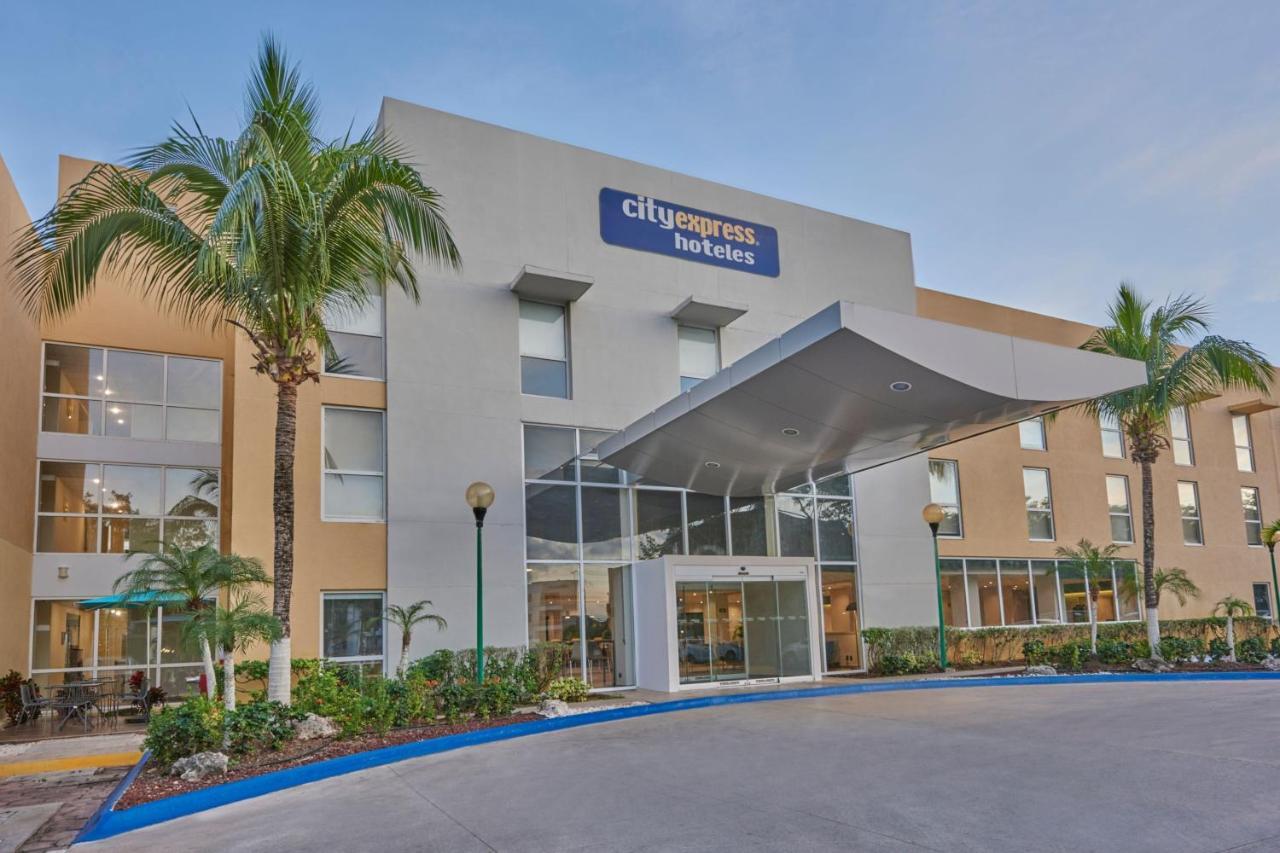 City Express By Marriott Playa Del Carmen Dış mekan fotoğraf
